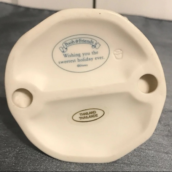 NIB Wishing You the Sweetest Holiday Ever~Pooh&Friends - Picture 6 of 8